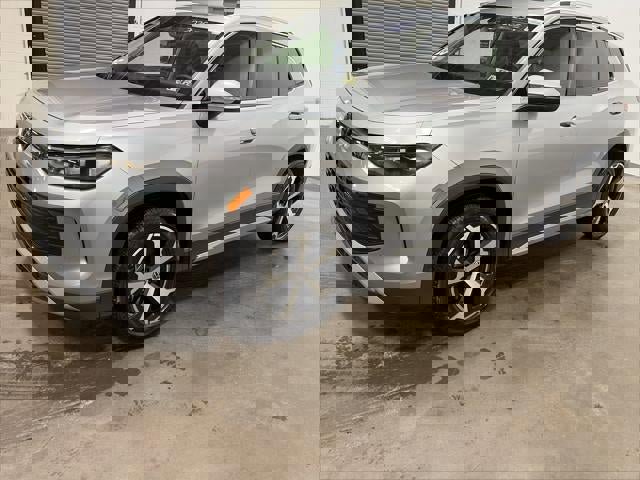 Certified 2025 Volkswagen Tiguan SE image 44