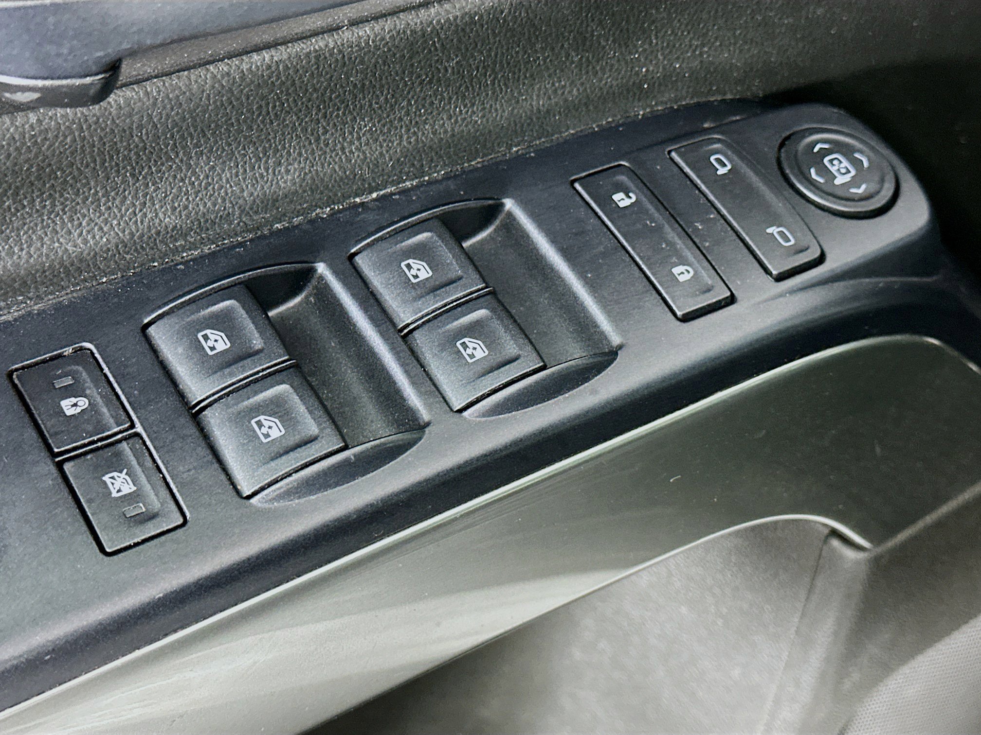 Used 2017 Chevrolet Silverado 1500 LT w/ All Star Edition image 15