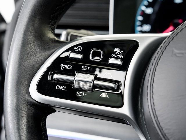 Used 2021 Mercedes-Benz GLS 580 4MATIC image 13