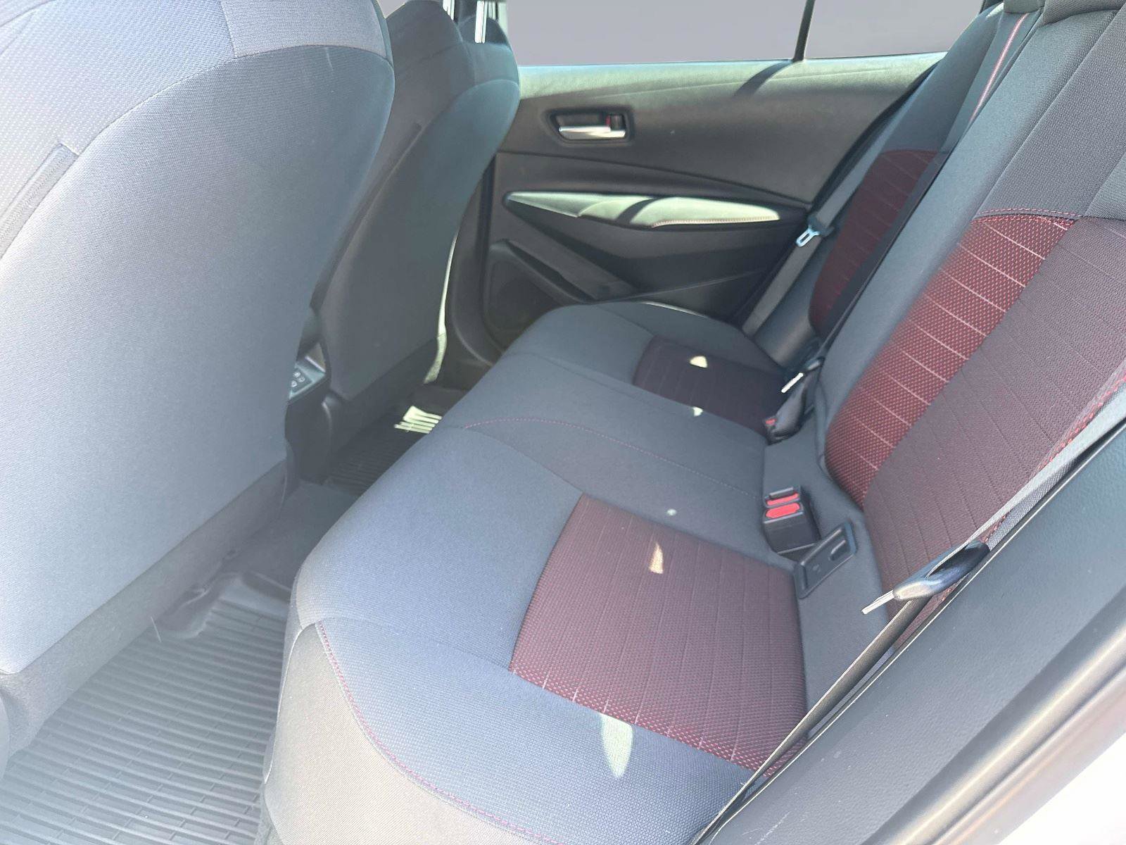 Used 2023 Toyota Corolla SE image 12