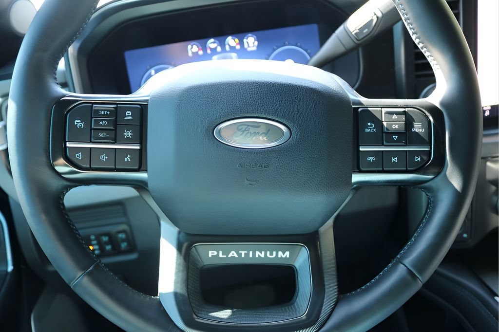 Used 2025 Ford F350 Platinum w/ FX4 Off-Road Package AWD/4WD image 25