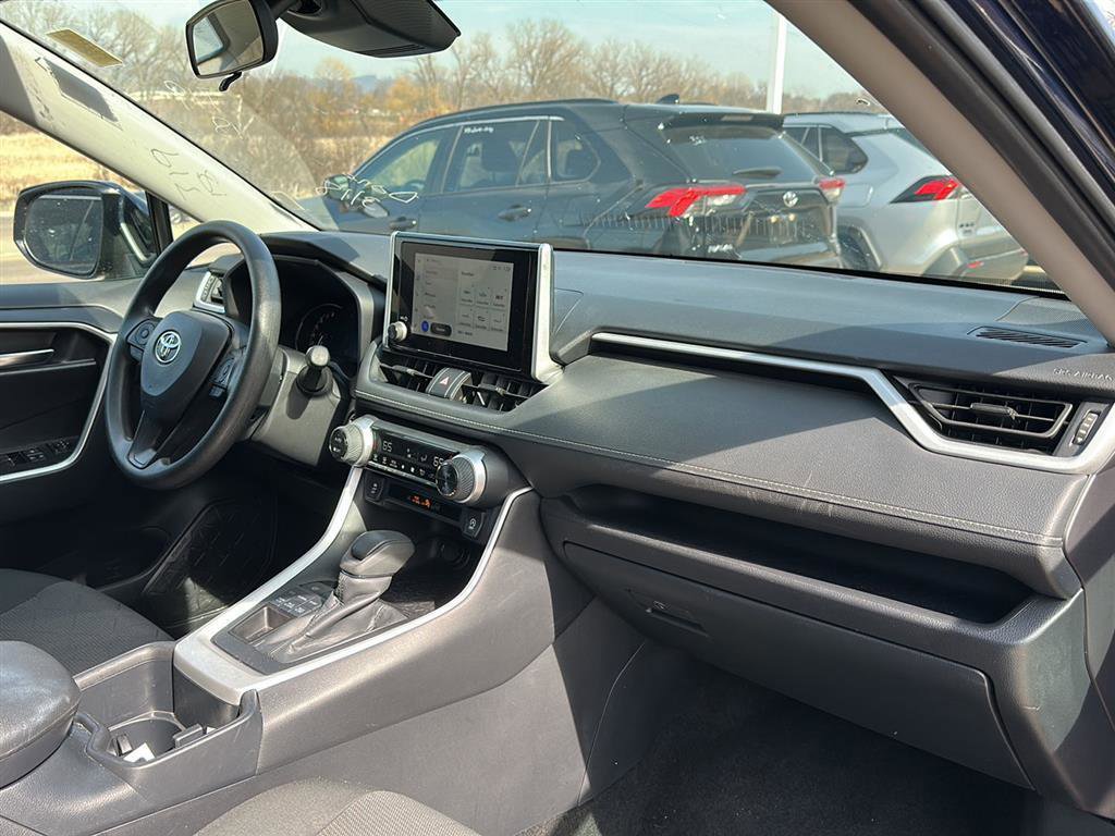 Certified 2025 Toyota RAV4 XLE image 25