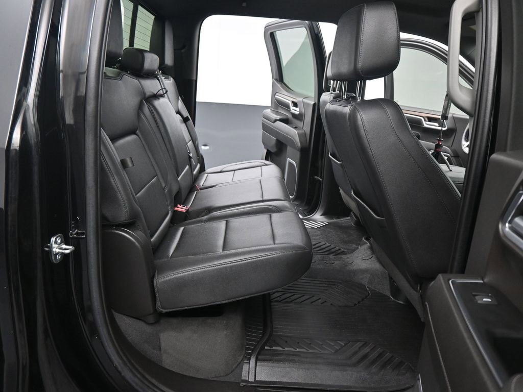Used 2023 Chevrolet Silverado 1500 RST image 21