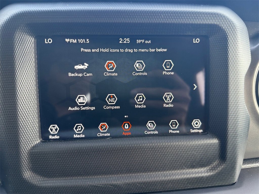 Used 2022 Jeep Gladiator Sport image 32