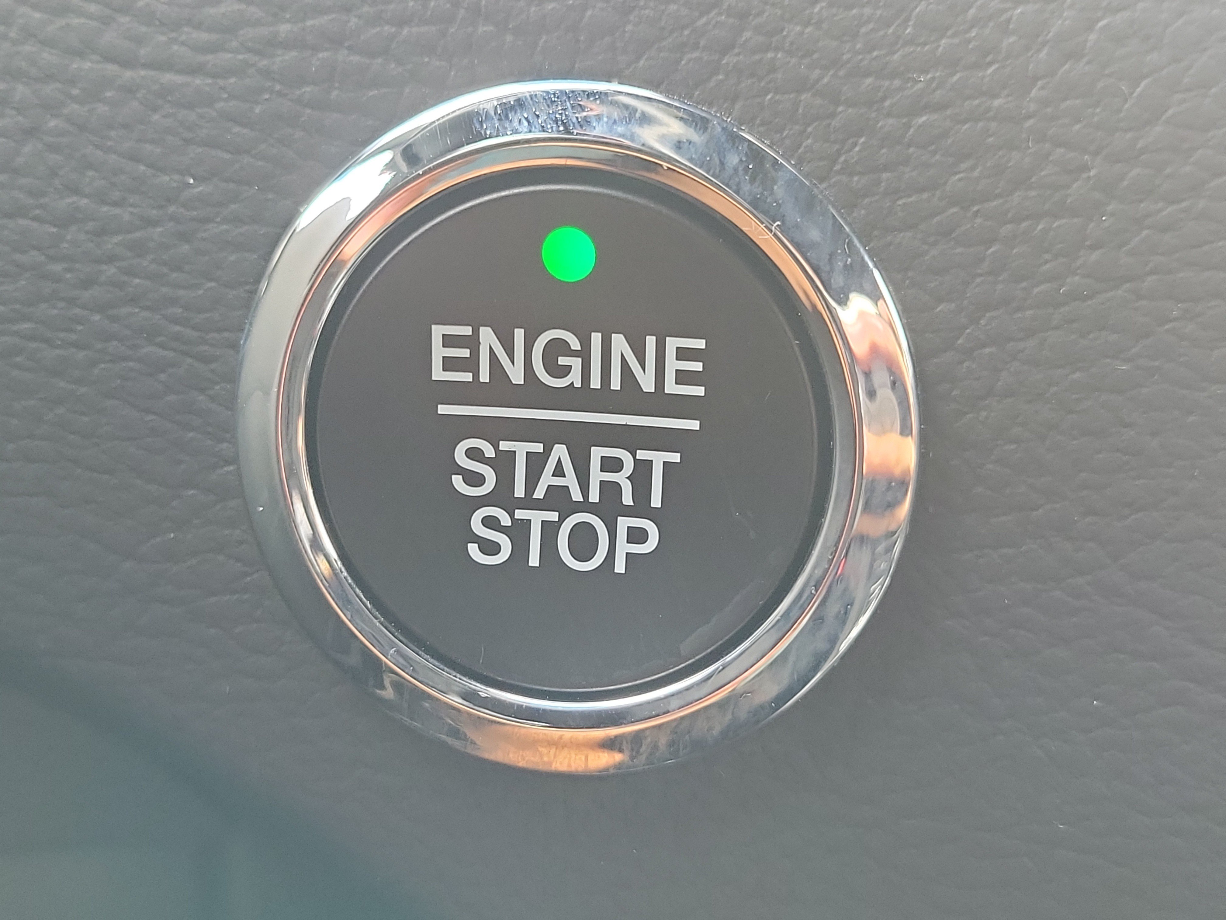 Used 2024 Ford Edge ST-Line AWD/4WD image 24