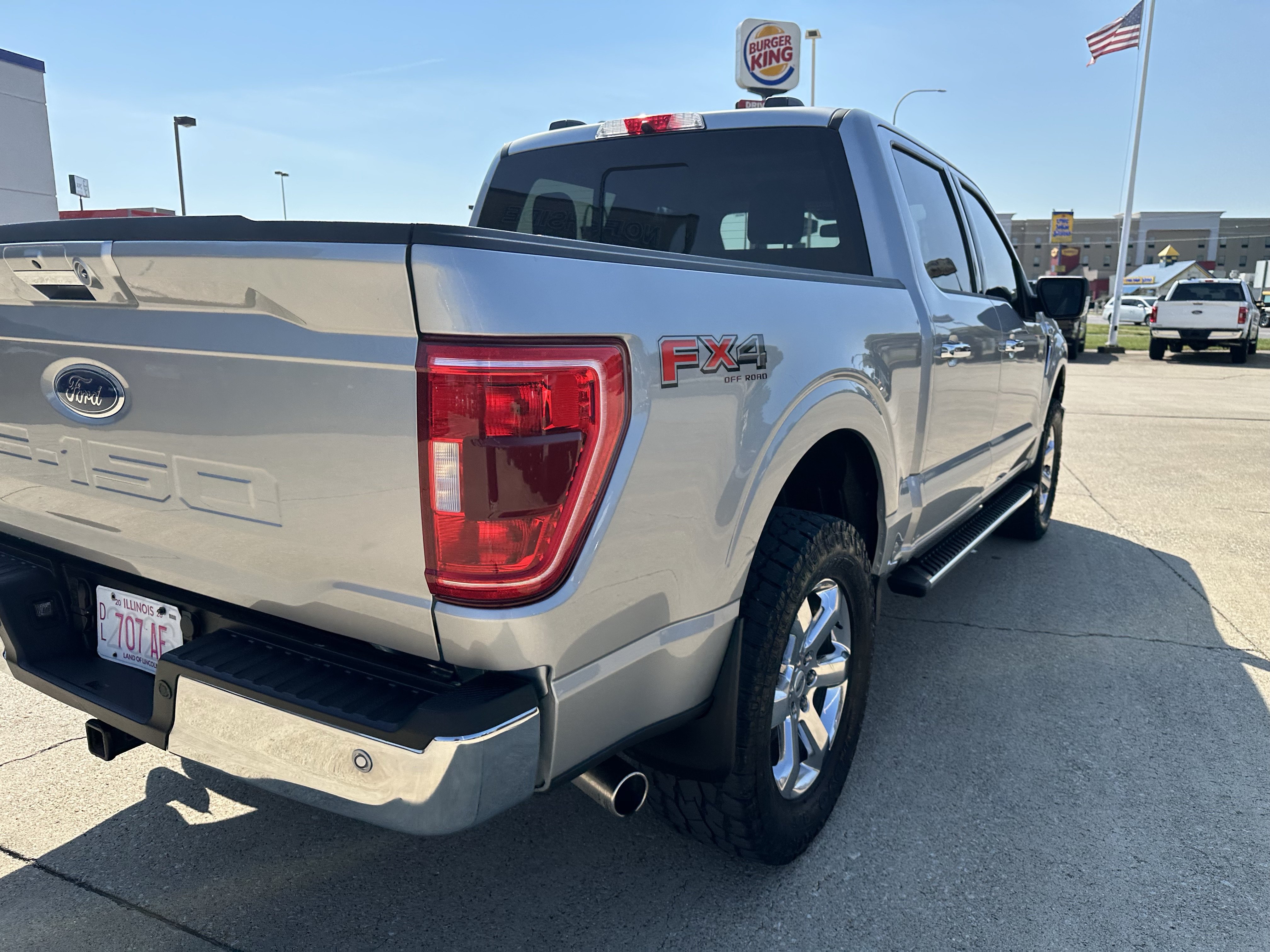 Used 2022 Ford F150 XLT w/ Equipment Group 302A High AWD/4WD image 4