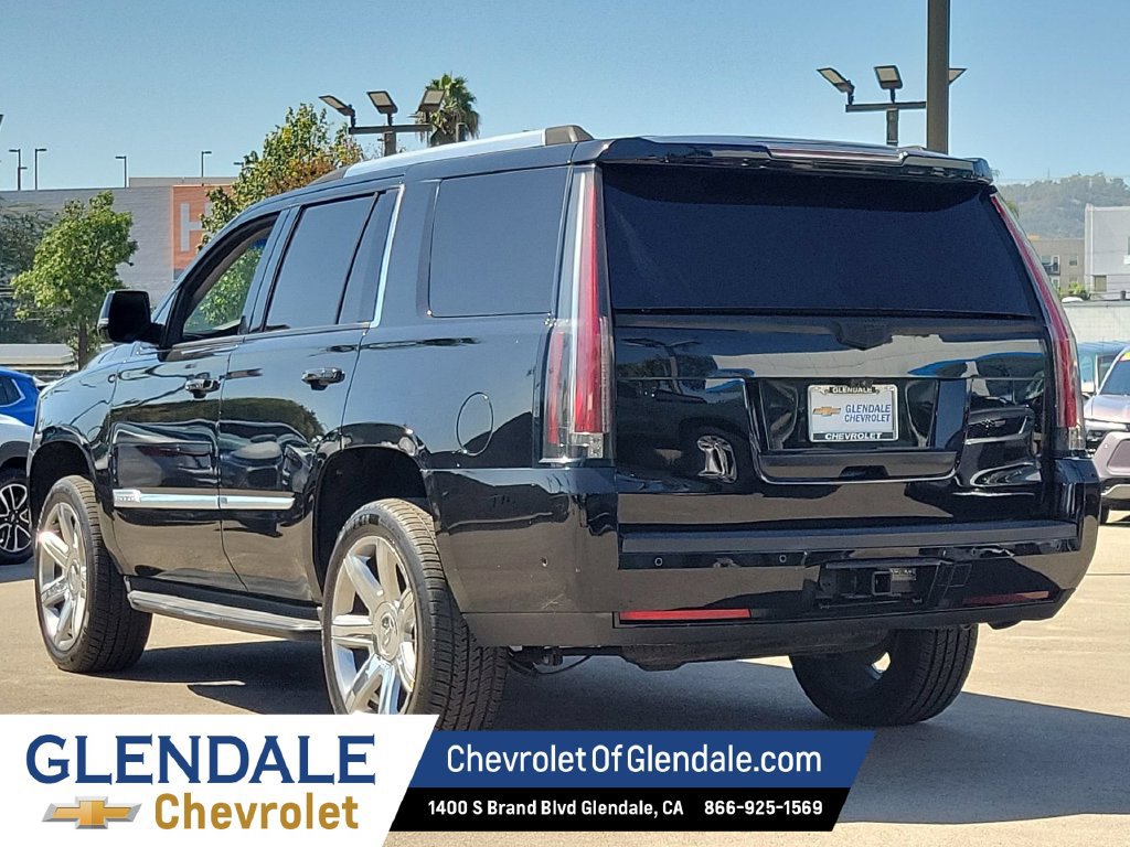 Certified 2017 Cadillac Escalade Luxury AWD/4WD image 5