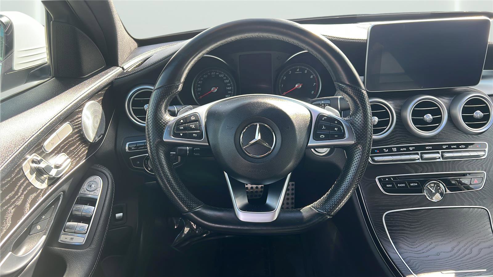 Used 2015 Mercedes-Benz C 300 Sport image 11