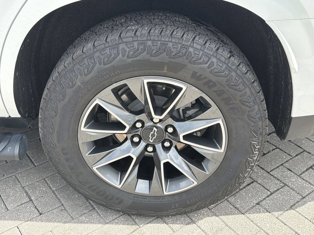 Certified 2023 Chevrolet Tahoe Z71 AWD/4WD image 17