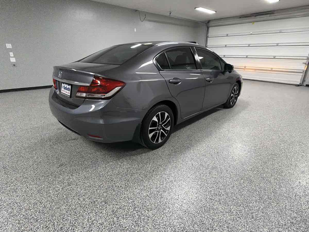 Used 2015 Honda Civic EX image 3