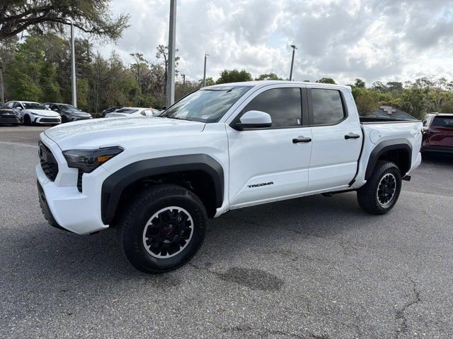 Certified 2024 Toyota Tacoma TRD Off-Road image 5