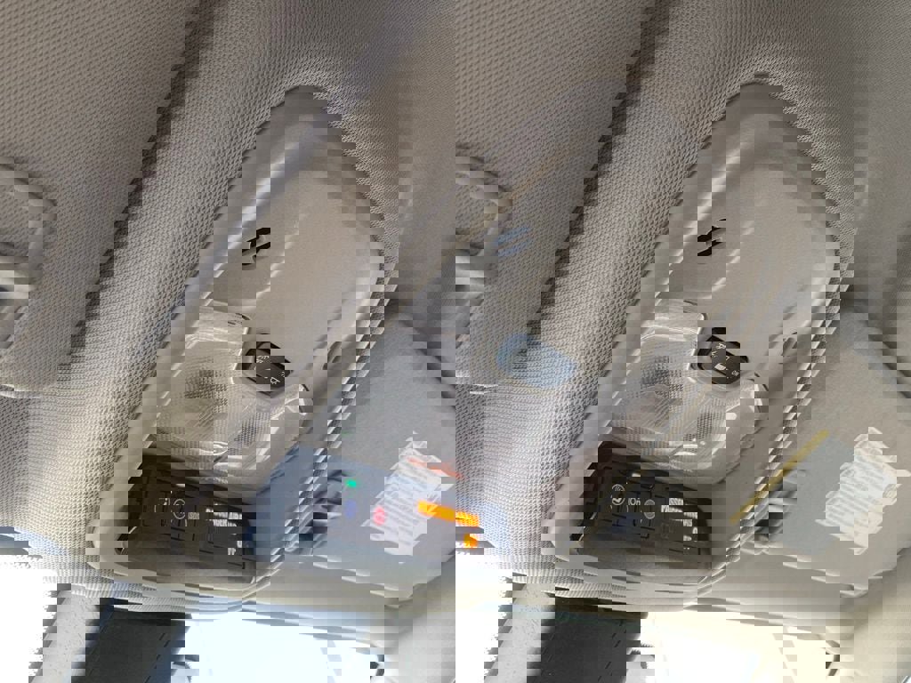 Used 2025 Buick Encore GX Preferred image 25