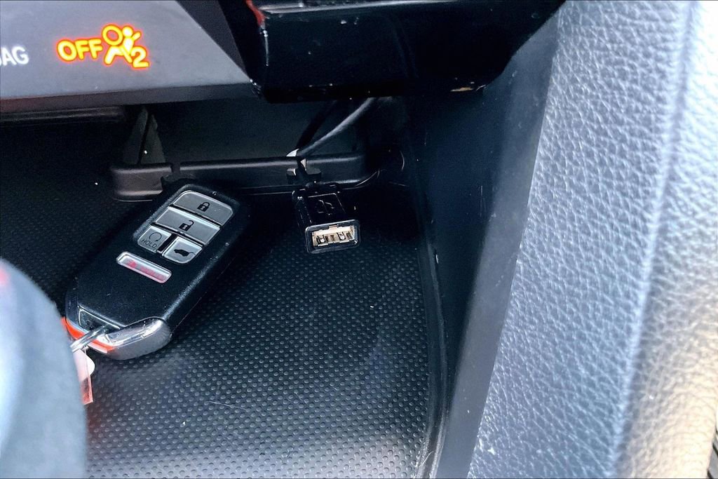 Used 2020 Honda Civic EX-L image 31