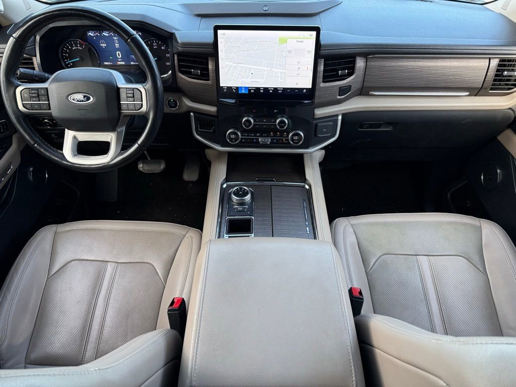Used 2023 Ford Expedition Limited image 11