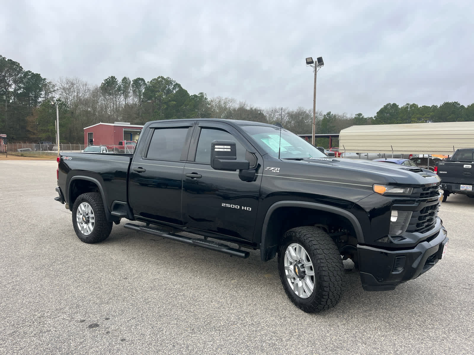 Used 2024 Chevrolet Silverado 2500 Custom w/ Custom Value Package image 11