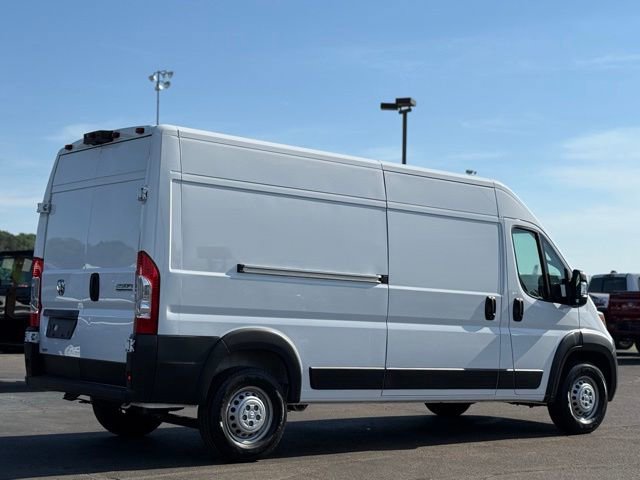 Used 2026 RAM ProMaster 2500 w/ Convenience Group FWD image 35