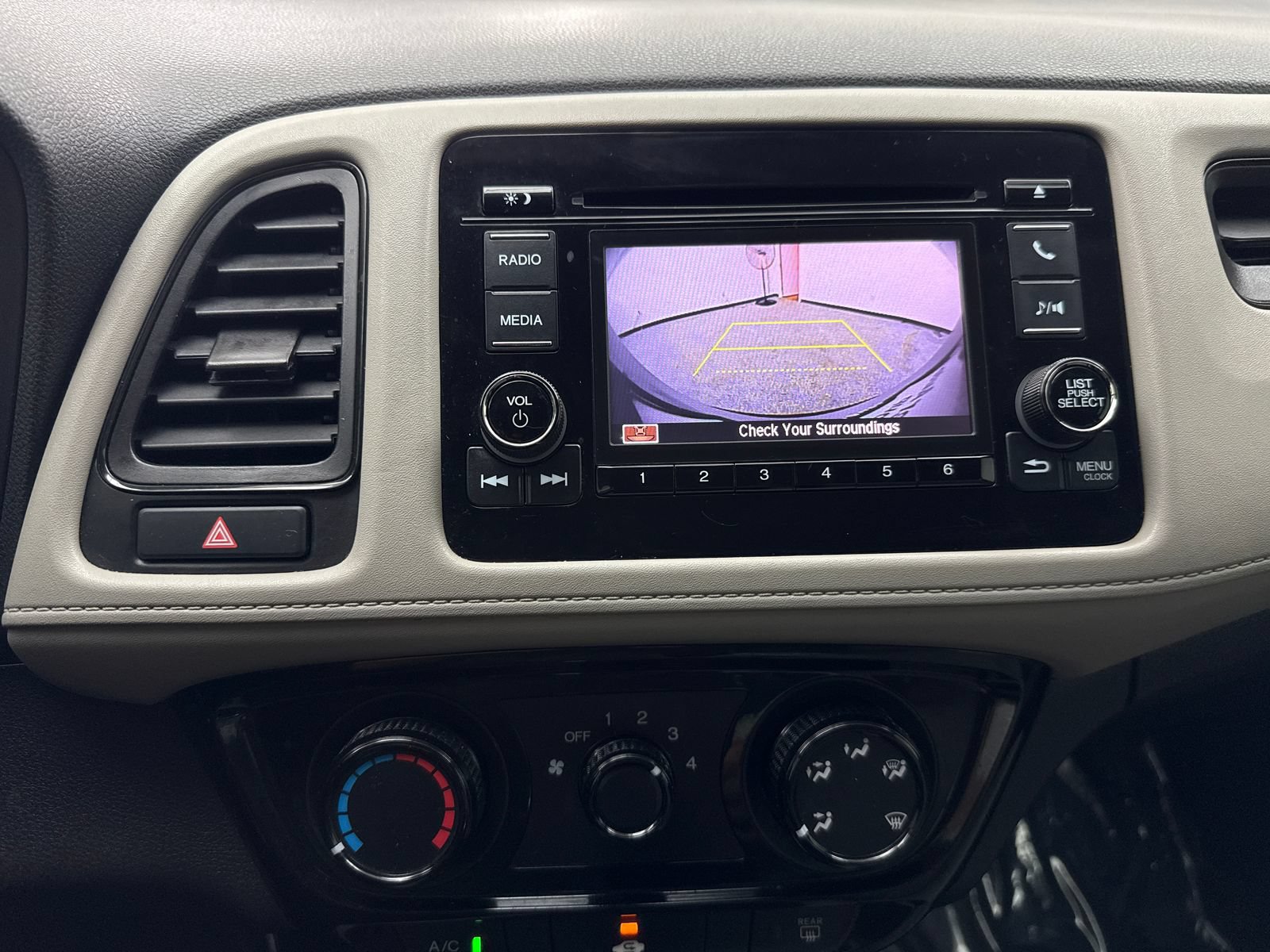 Used 2020 Honda HR-V LX image 25