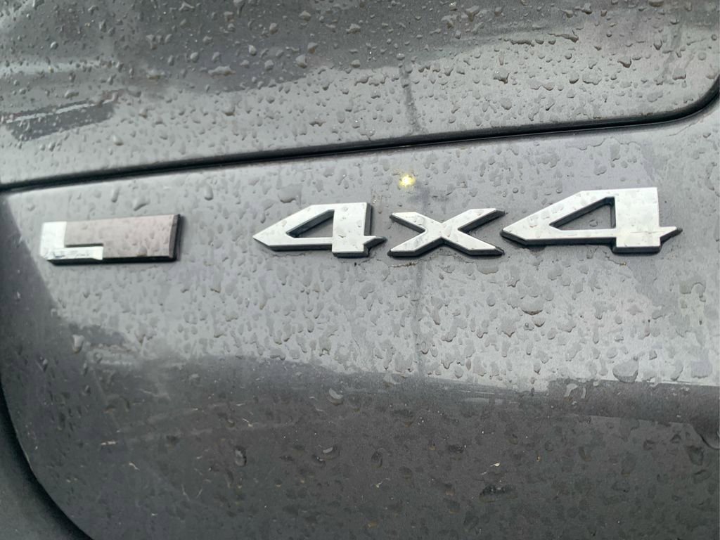 Used 2022 Jeep Grand Cherokee L Limited image 14