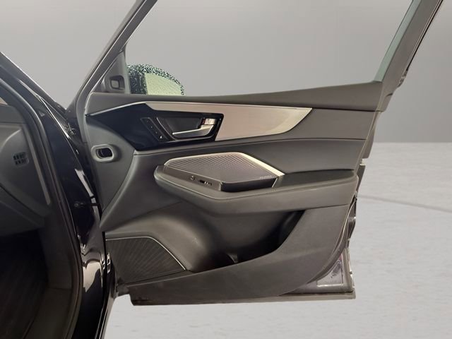 Used 2023 Acura MDX FWD w/ Technology Package image 25