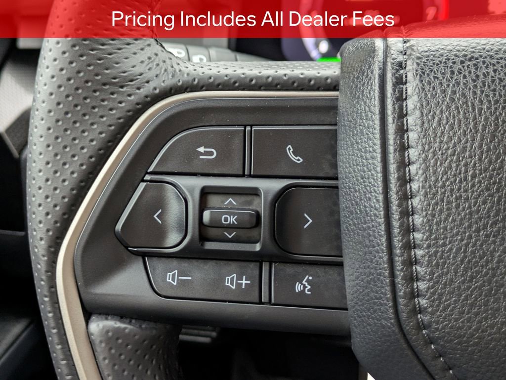 Certified 2025 Toyota 4Runner Limited AWD/4WD image 27