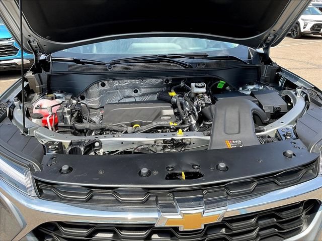 New 2026 Chevrolet Trax LT w/ Driver Confidence Package FWD image 12