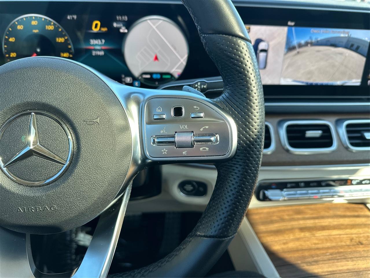 Used 2023 Mercedes-Benz GLS 450 4MATIC w/ AMG Line Exterior image 41