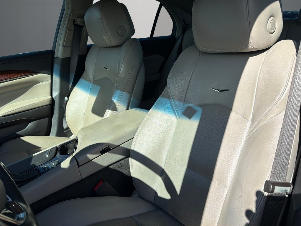 Used 2014 Cadillac CTS Luxury RWD image 12
