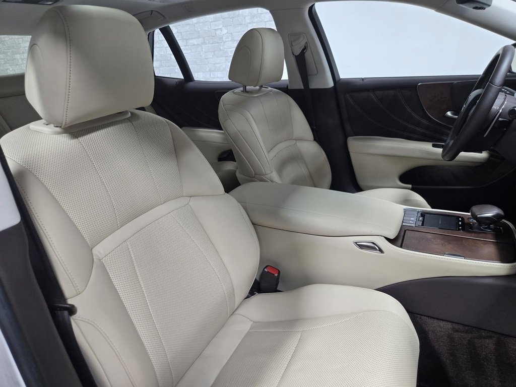 Used 2019 Lexus LS 500 image 51