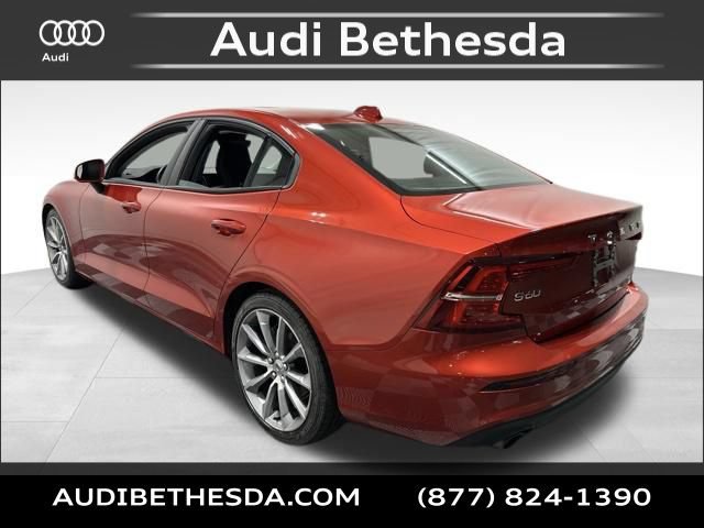 Used 2019 Volvo S60 T5 Momentum w/ Premium Package FWD image 5