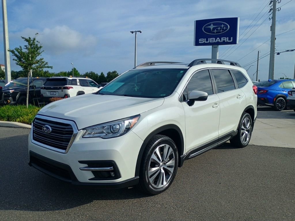Certified 2022 Subaru Ascent Limited w/ Technology Package AWD/4WD image 1