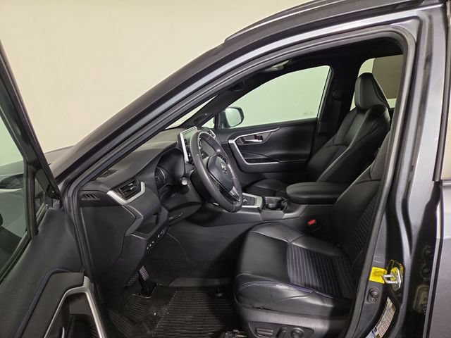 Used 2021 Toyota RAV4 XSE AWD/4WD image 14
