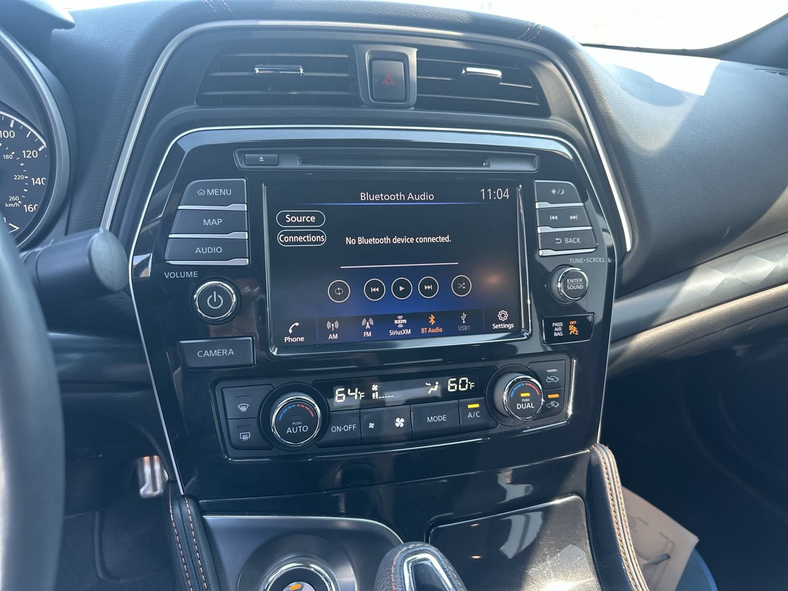 Used 2022 Nissan Maxima SR w/ Sport Mat Group FWD image 13