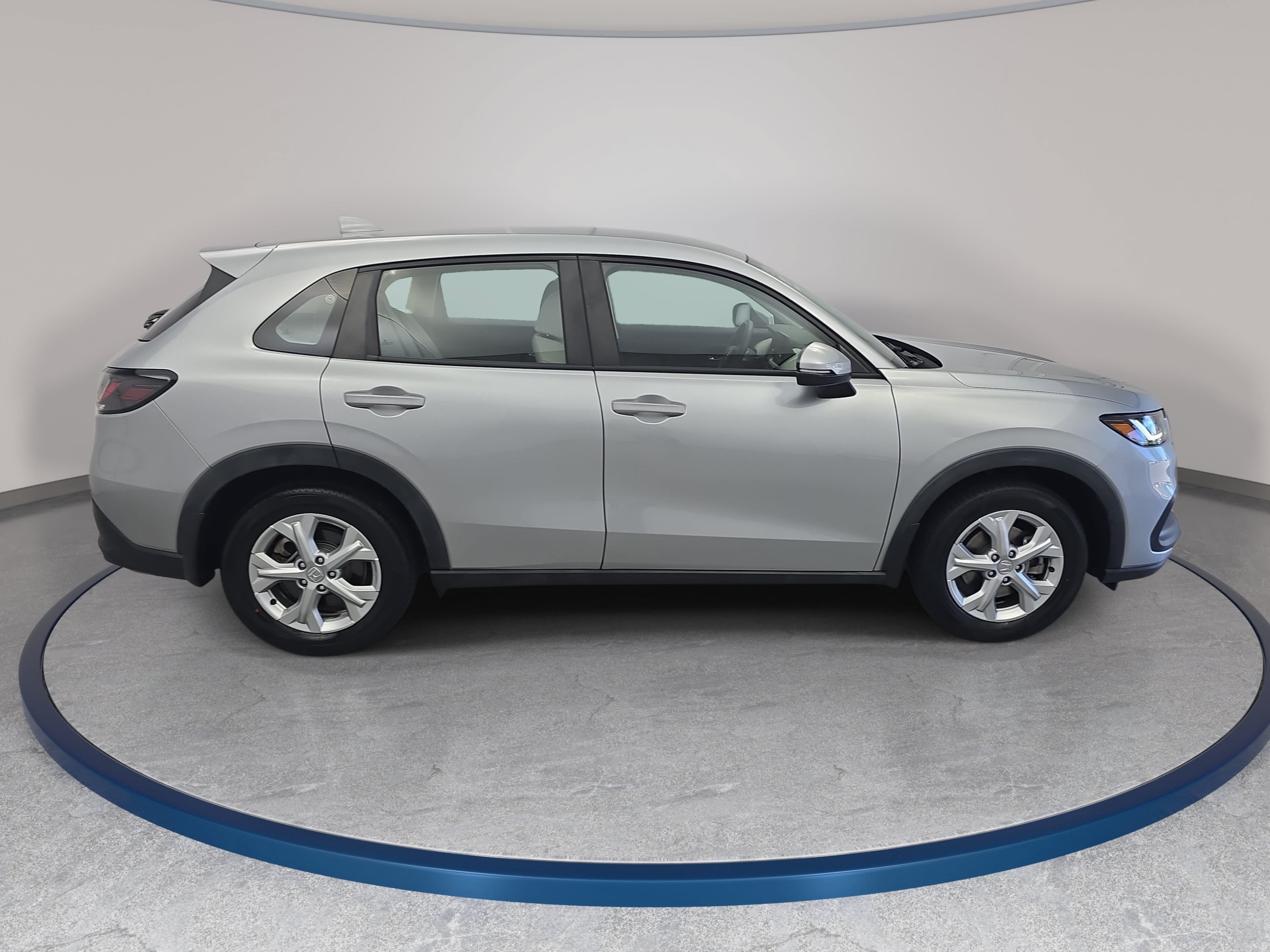 Used 2024 Honda HR-V LX image 4