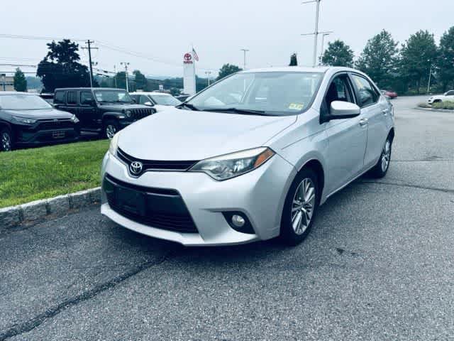 Used 2015 Toyota Corolla LE Premium FWD image 1