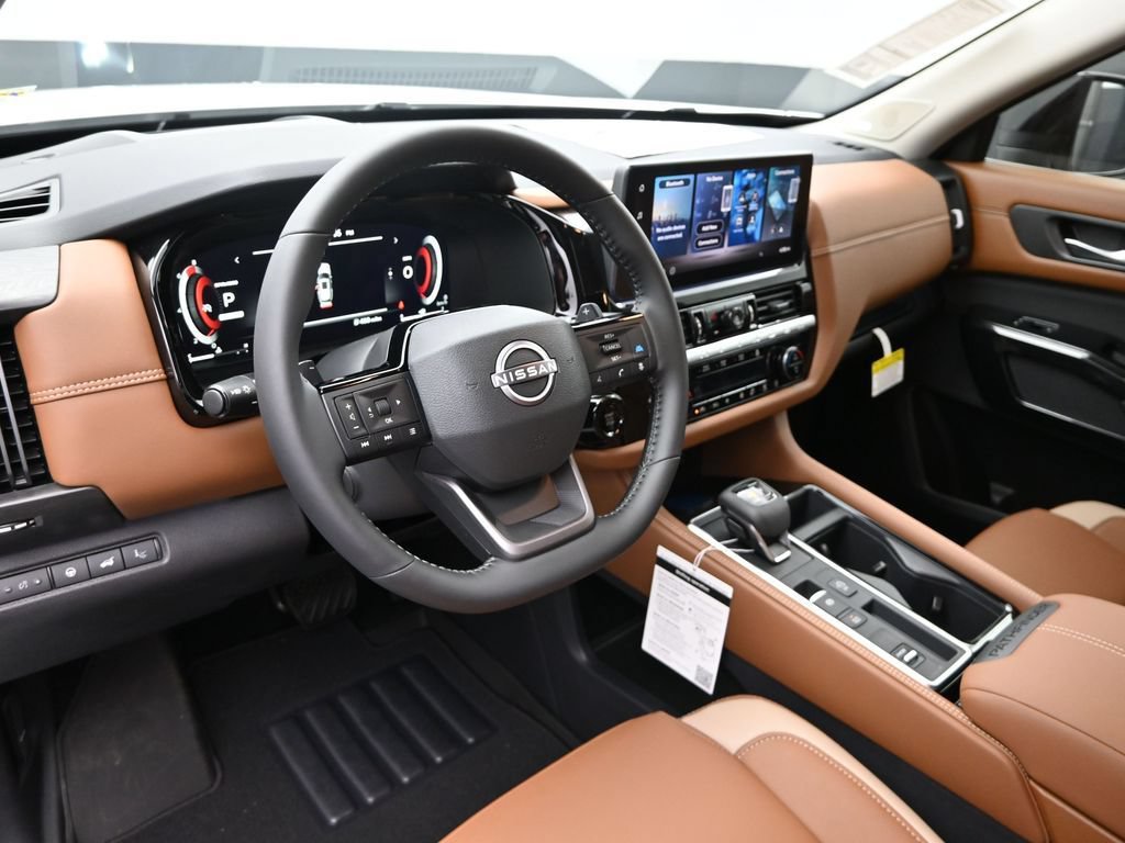 New 2026 Nissan Pathfinder Platinum w/ Cargo Package FWD image 20