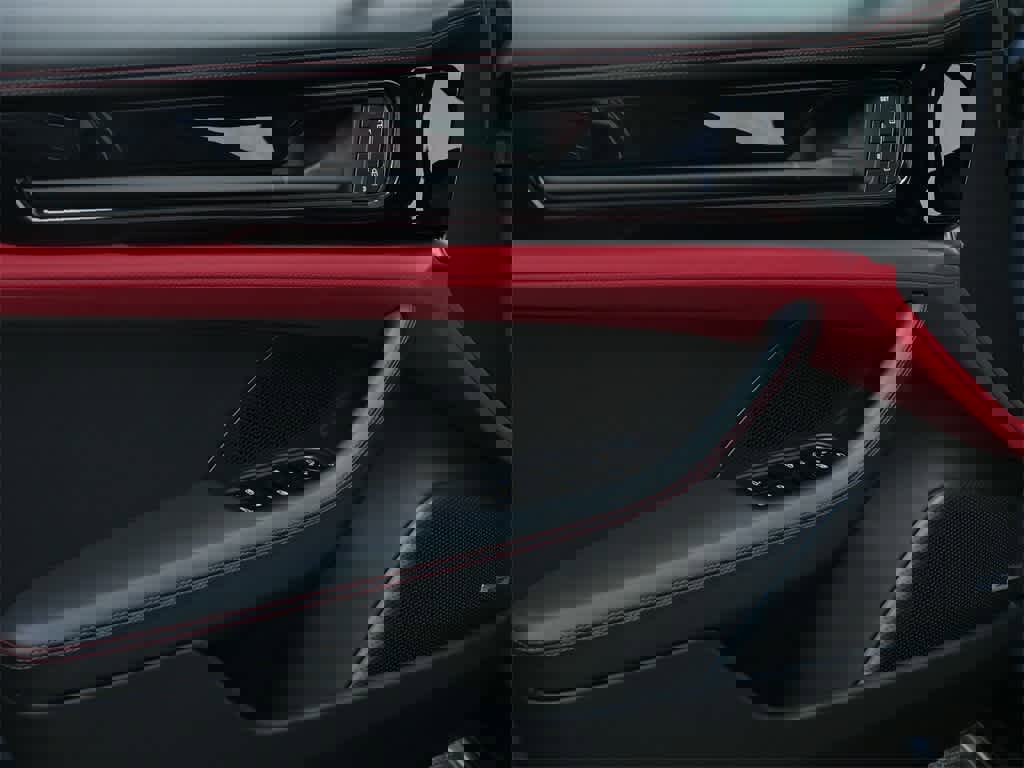 New 2025 Porsche Panamera 4 image 11