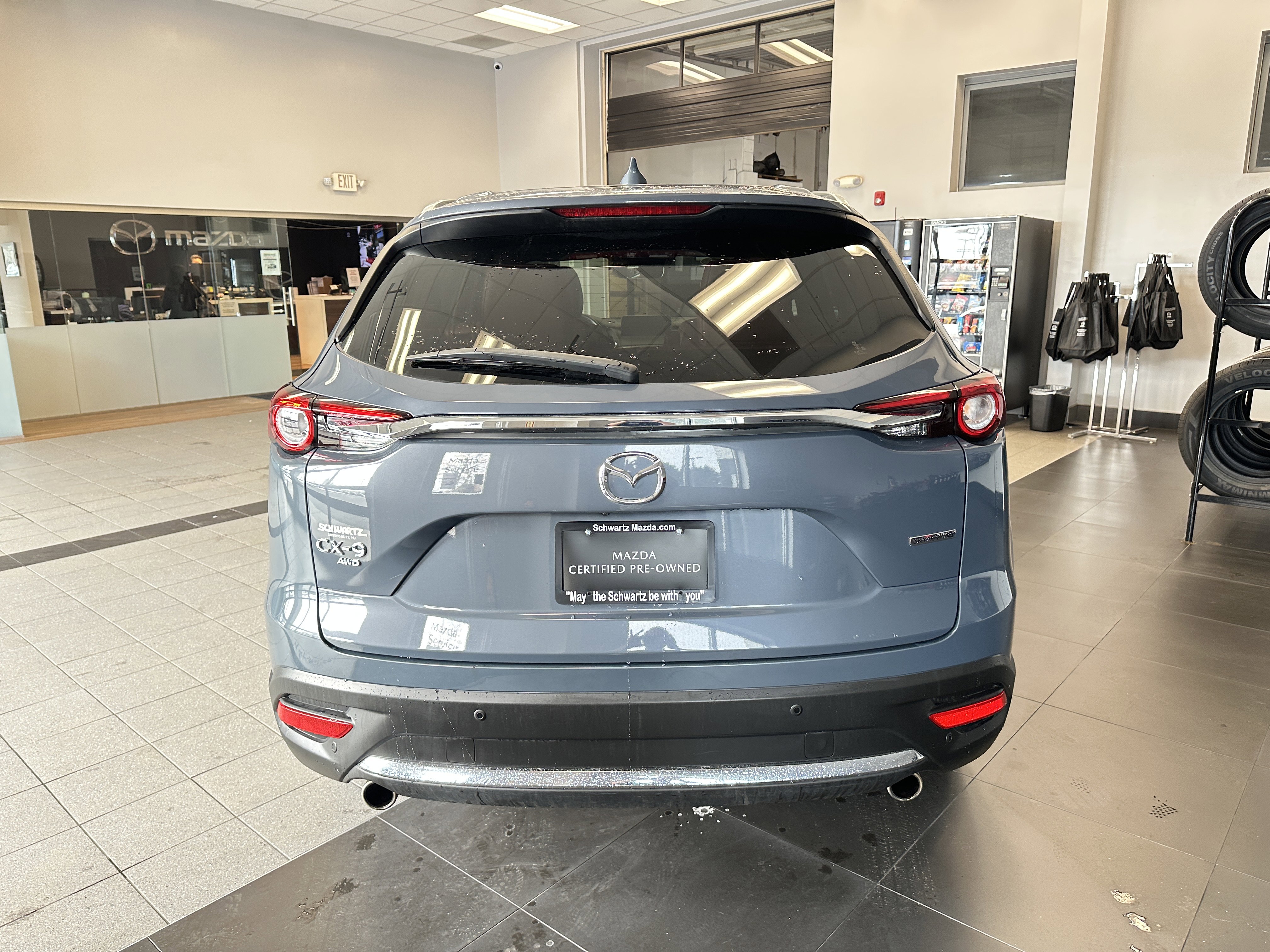 Certified 2023 MAZDA CX-9 Carbon Edition image 8