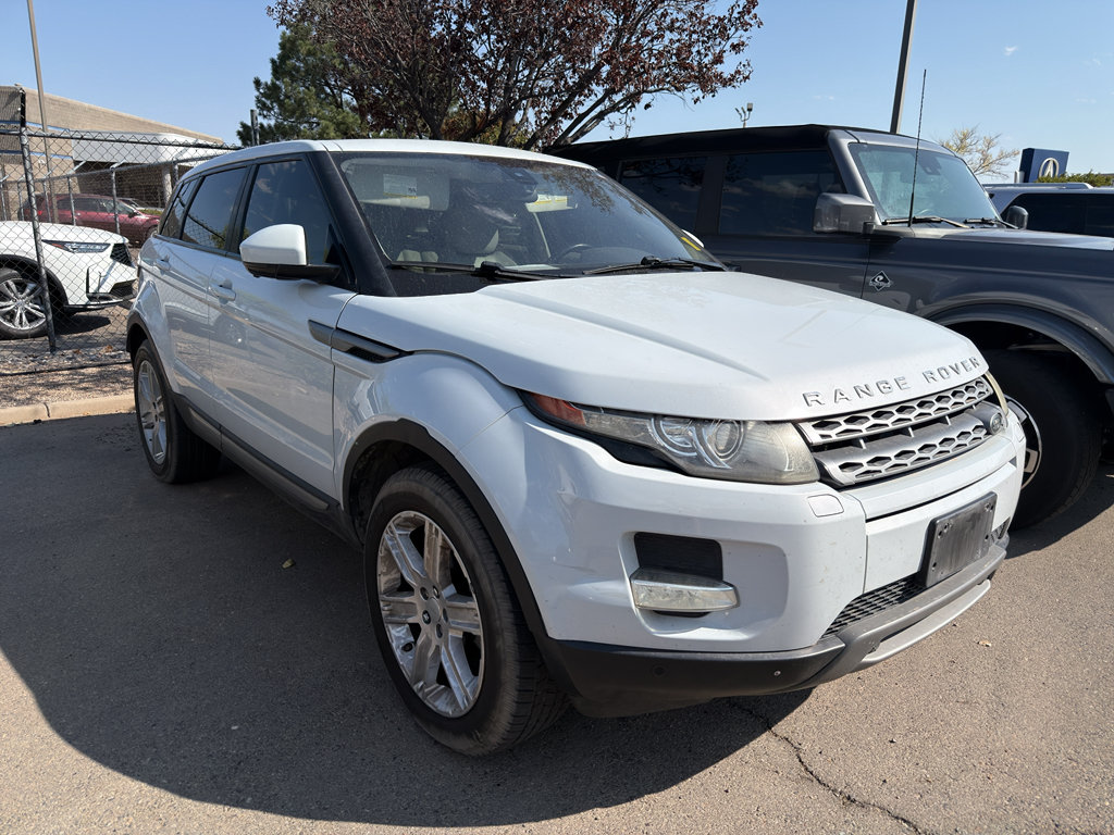 Used 2015 Land Rover Range Rover Evoque Pure Premium AWD/4WD image 3