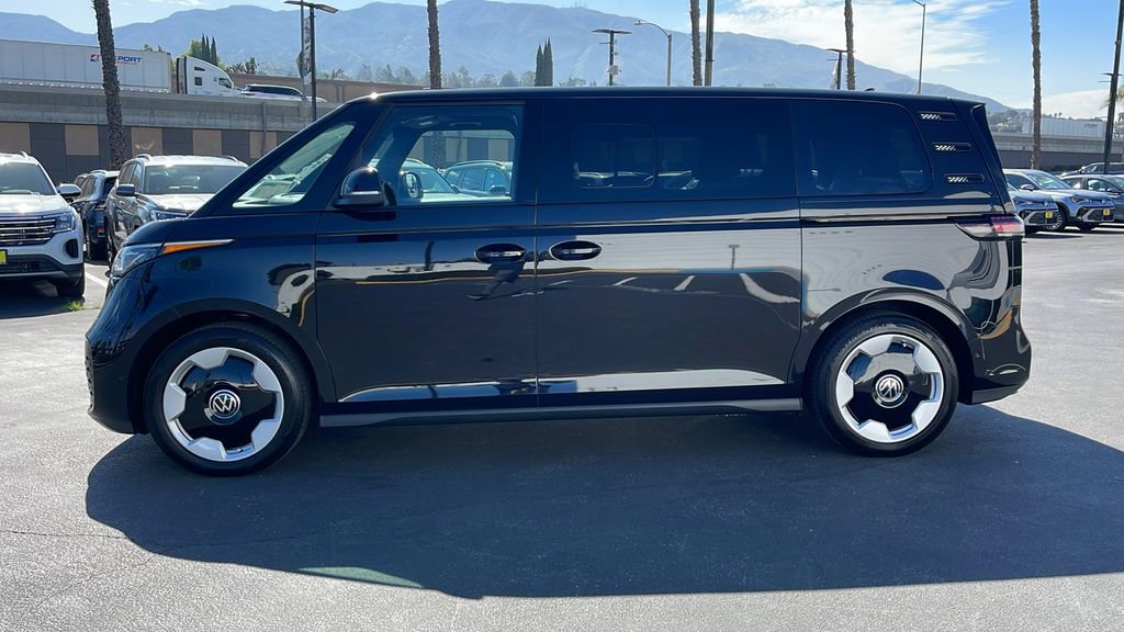 New 2025 Volkswagen ID. Buzz Pro S image 12