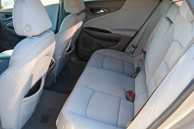 Used 2022 Chevrolet Malibu LT image 12