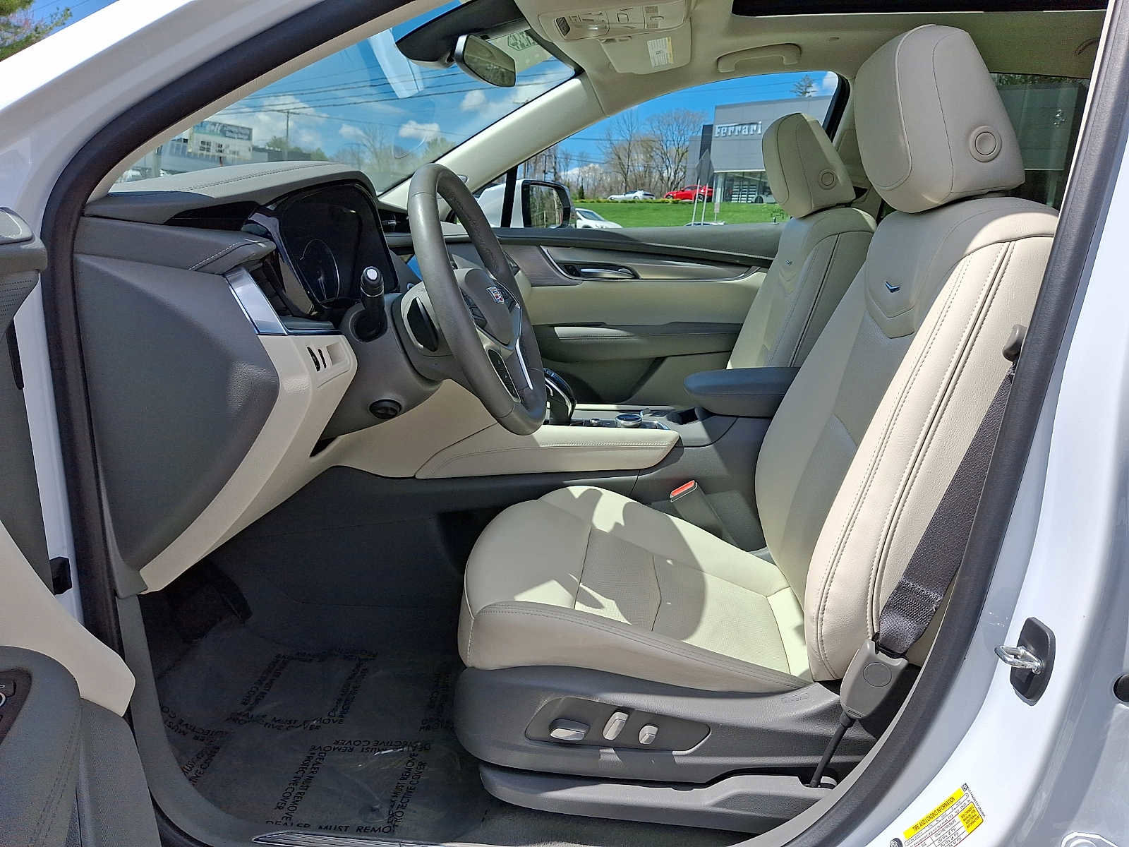 Certified 2023 Cadillac XT5 Premium Luxury image 17