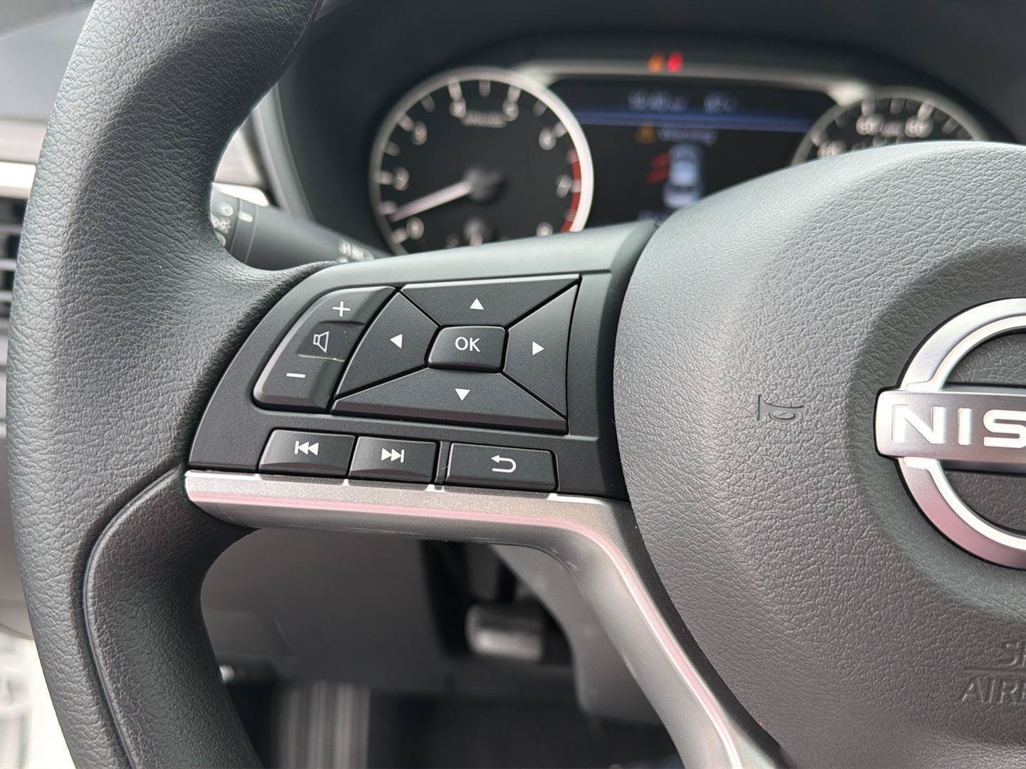 New 2026 Nissan Altima 2.5 SV AWD/4WD image 22