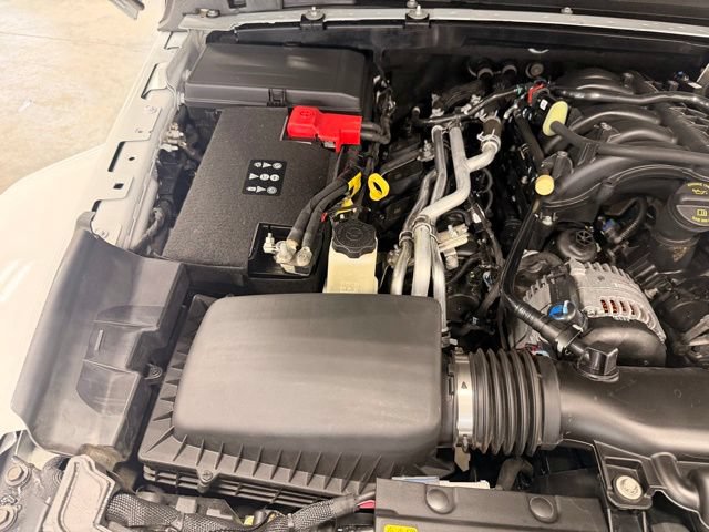 Used 2023 Jeep Gladiator Sport AWD/4WD image 48
