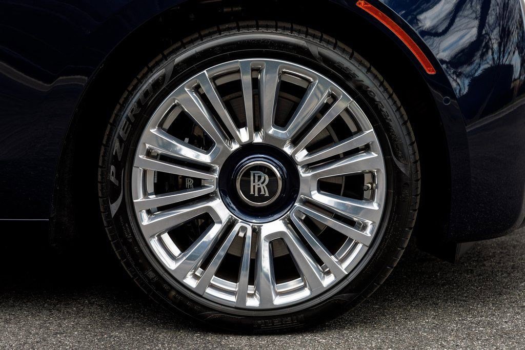 Used 2021 Rolls-Royce Ghost image 18