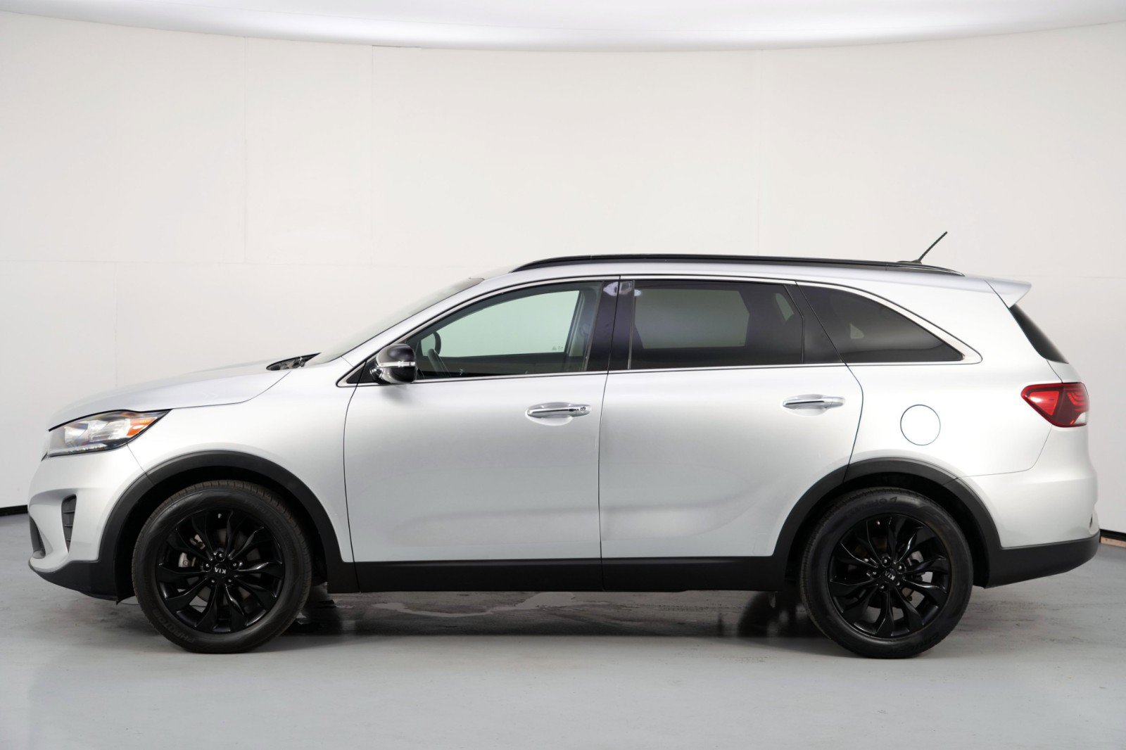 Used 2020 Kia Sorento S image 44