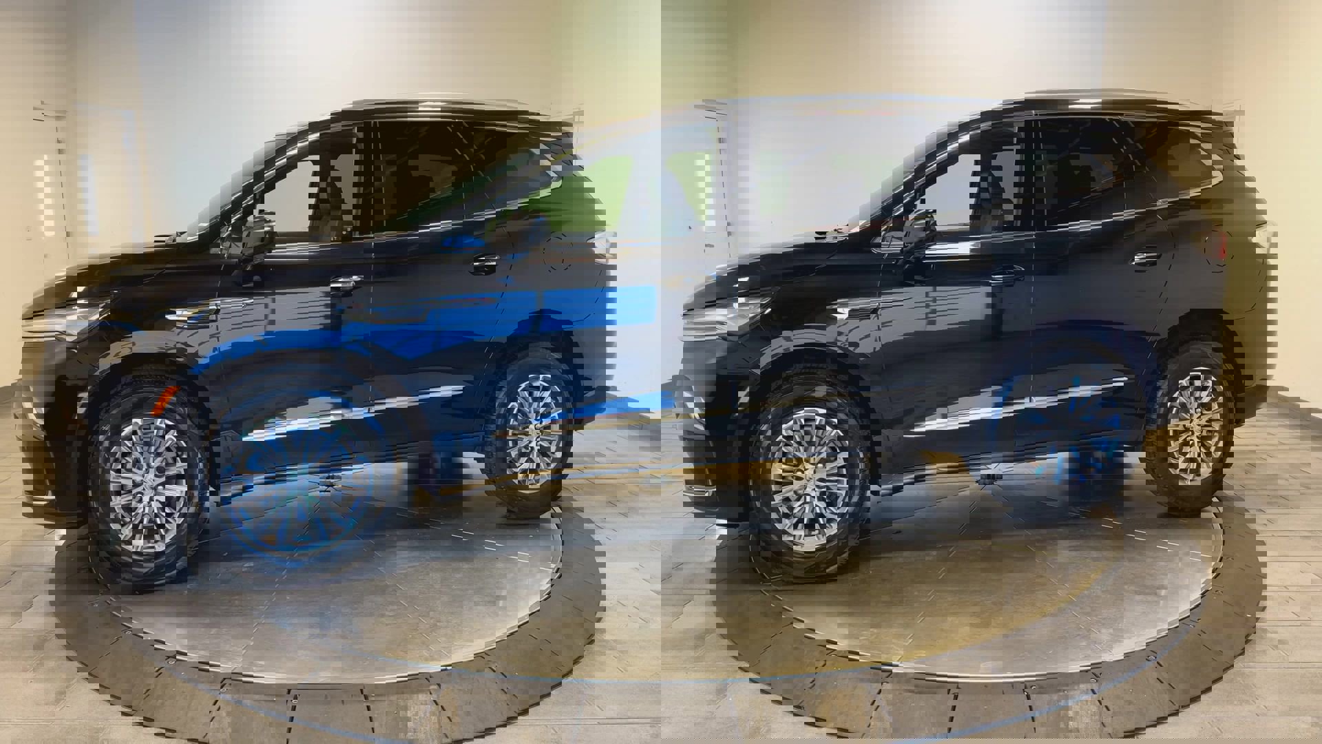 Used 2024 Buick Enclave Premium image 5