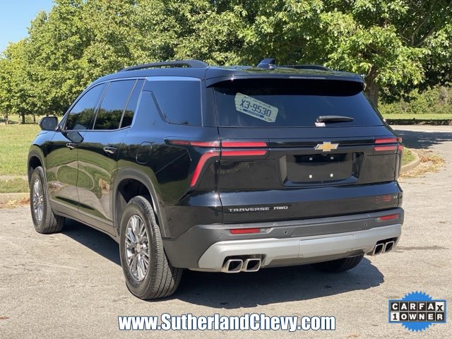 Certified 2024 Chevrolet Traverse LT w/ Trailering Package image 5