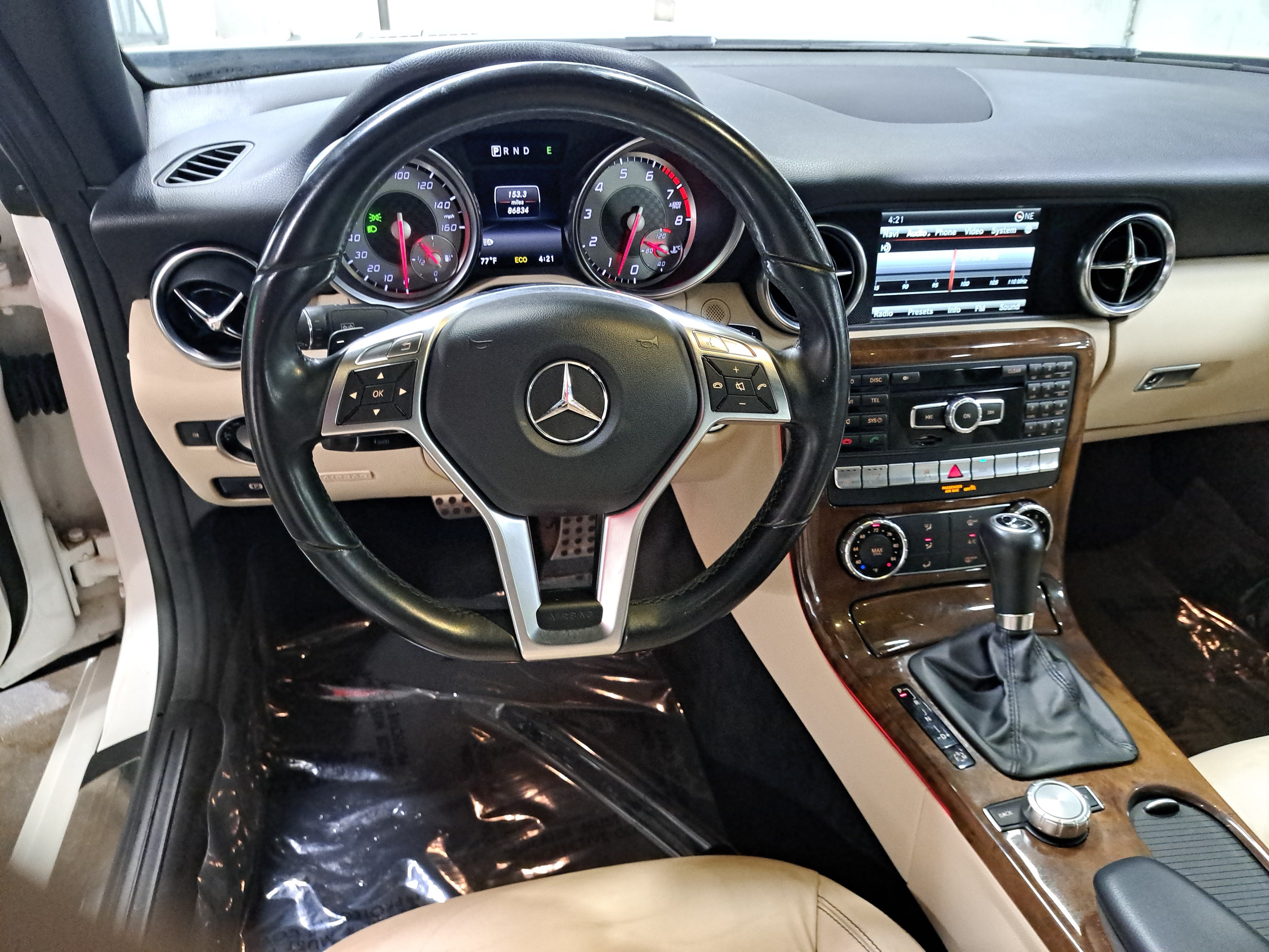 Used 2014 Mercedes-Benz SLK 350 image 12