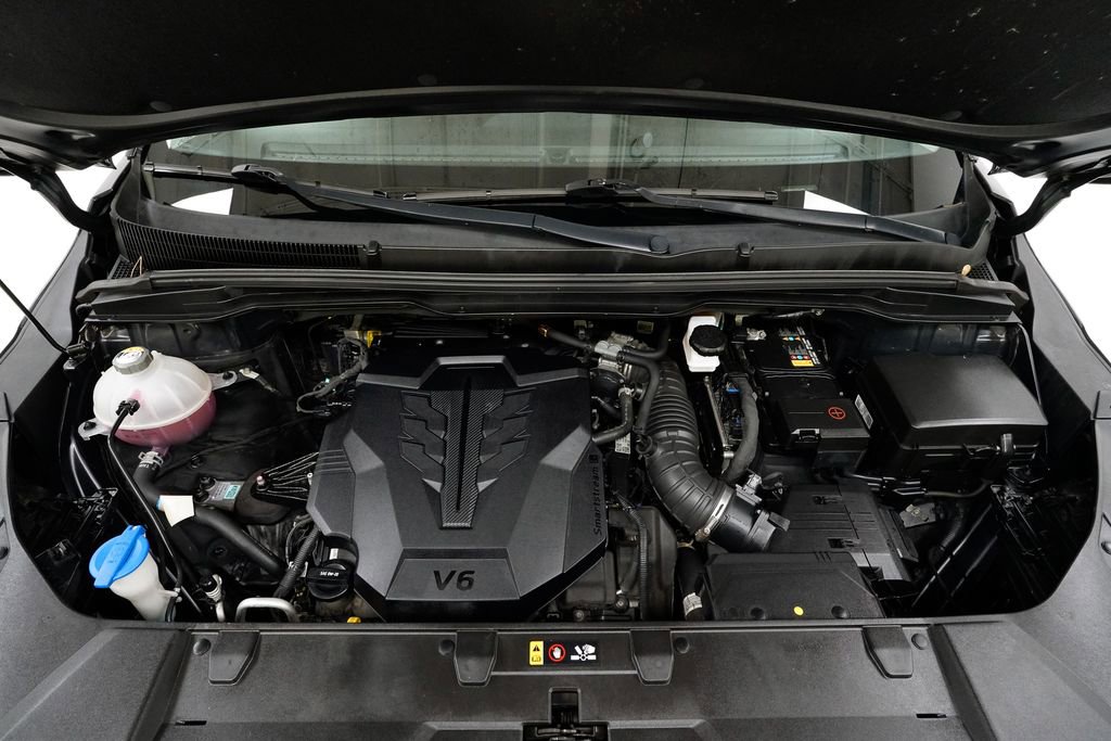 Certified 2022 Kia Carnival LX image 3