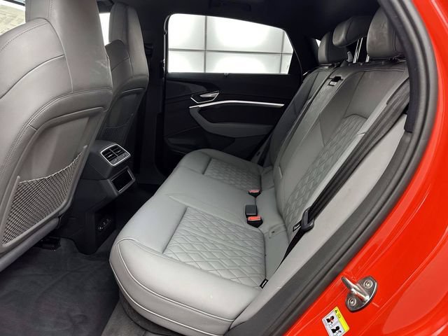Certified 2022 Audi e-tron S Prestige w/ Prestige Package AWD/4WD image 13
